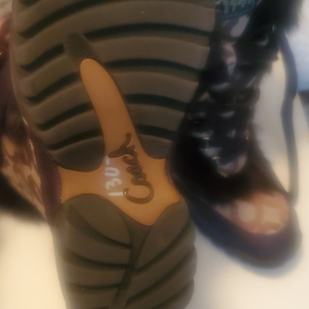 Coach  Jeanine boots - Picture 3 of 4